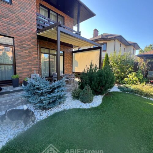 Фотографии выполненных работ компании «ABIE-GROUP» Алюминиевой перголы со сдвижным тентом и вертикальной Zip системой. г.Мытищи, Московская область